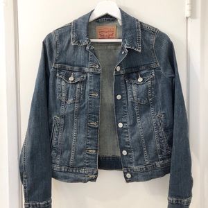 Authentic Levi’s Denim Jacket
